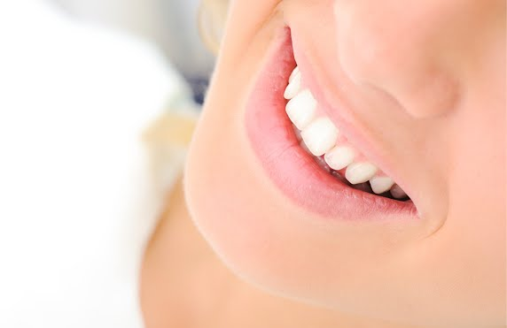 Dental Implants vs. Dentures